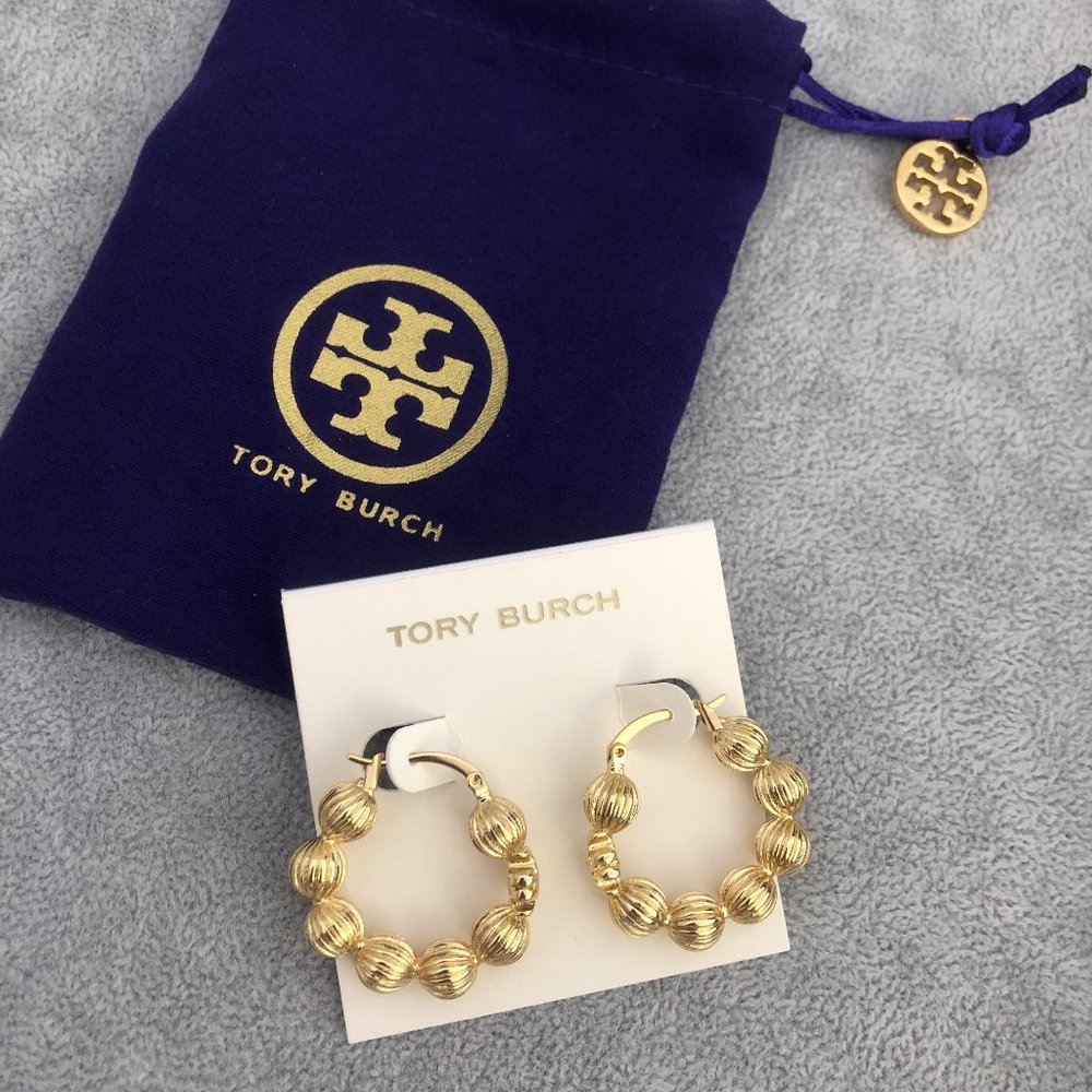Tory Burch Roxanne Fluted Bead Hoop Earring_ Women_s Designer